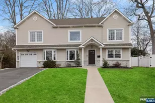 65 Clinton Park Dr, Bergenfield, NJ 07621 - Photo 1