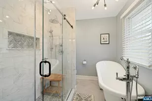 25 Dundee Ct, Mahwah, NJ 07430 - Photo 21