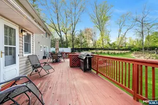 25 Dundee Ct, Mahwah, NJ 07430 - Photo 41