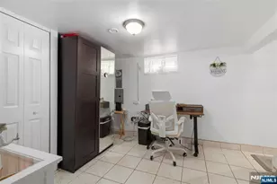 61 Highland Ave, Bergenfield, NJ 07621 - Photo 19