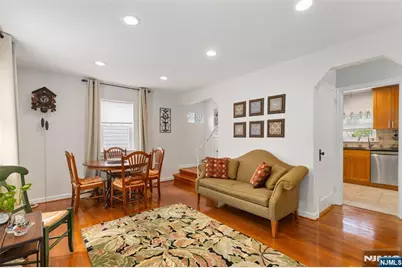 61 Highland Avenue, Bergenfield, NJ 07621 - Photo 5