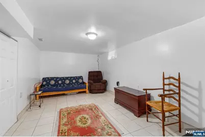 61 Highland Avenue, Bergenfield, NJ 07621 - Photo 17