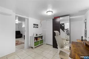 61 Highland Ave, Bergenfield, NJ 07621 - Photo 21