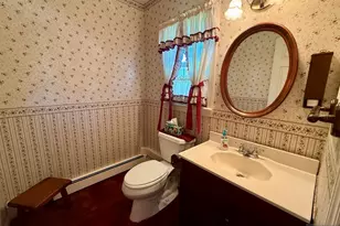 8 Byron Ct, Allendale, NJ 07401 - Photo 5