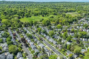 16 Haines Dr, Bloomfield, NJ 07003 - Photo 45