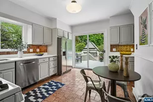 379 Highland Ave, Montclair, NJ 07043 - Photo 13
