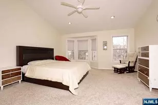 469 Hartford Dr 4070, Nutley, NJ 07110 - Photo 9