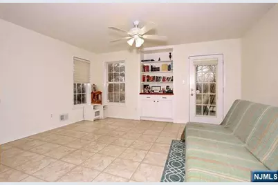 469 Hartford Drive 4070 #4070, Nutley, NJ 07110 - Photo 15