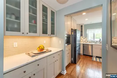 22 Elmwood Road, Verona, NJ 07044 - Photo 19