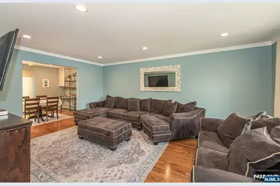 22 Elmwood Road, Verona, NJ 07044 - Photo 23