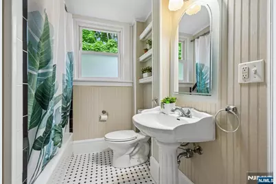 378 Park Street, Montclair, NJ 07043 - Photo 39