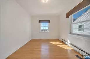 431 Van Renssalaer Ct, Ridgefield, NJ 07657 - Photo 15