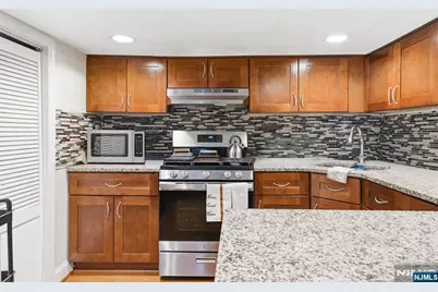 65 Cambridge Street, East Orange, NJ 07018 - Photo 3