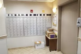 189 Forest Ave 307, Paramus, NJ 07652 - Photo 5