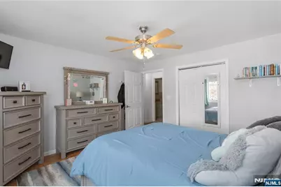 4 Lorelei Terrace, Lodi, NJ 07644 - Photo 19