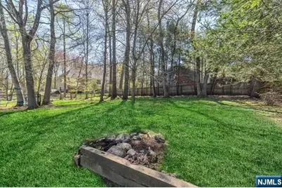 595 Echo Glen Avenue, River Vale Township, NJ 07675 - Photo 21