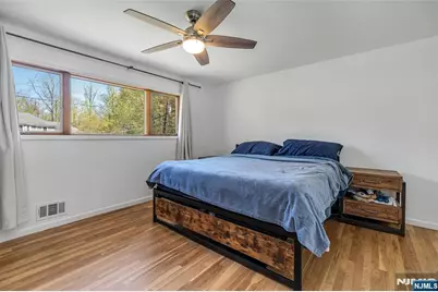 595 Echo Glen Avenue, River Vale Township, NJ 07675 - Photo 11