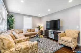 1434 Madison Pl, Pompton Lakes, NJ 07442 - Photo 9