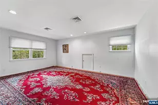 411 Wyckoff Ave, Wyckoff Township, NJ 07481 - Photo 21