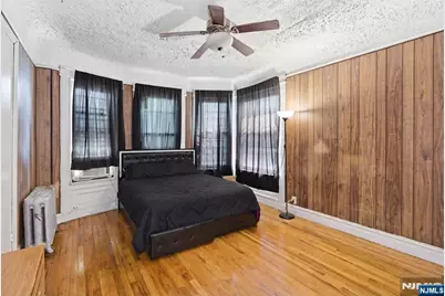 90 Renner Avenue, Newark, NJ 07112 - Photo 9