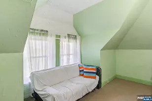 90 Renner Ave, Newark, NJ 07112 - Photo 19