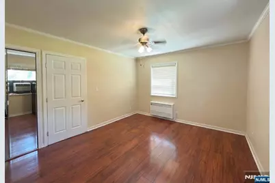 420 Fairview Avenue 1F #1F, Fort Lee, NJ 07024 - Photo 11