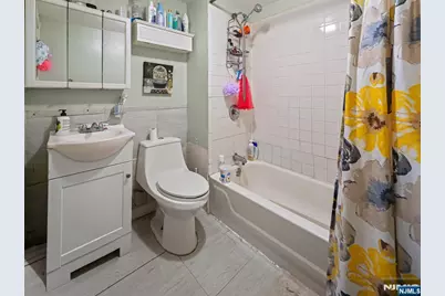 86 Pennington Street, Paterson, NJ 07501 - Photo 33