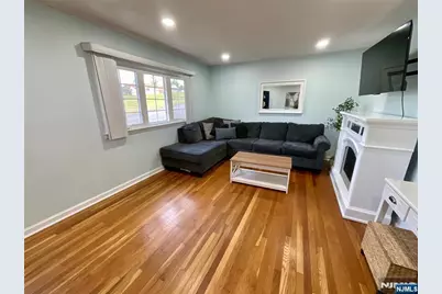 23 Veterans Place, North Arlington, NJ 07031 - Photo 5