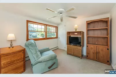 116 Myrtle Avenue, Cedar Grove, NJ 07009 - Photo 19