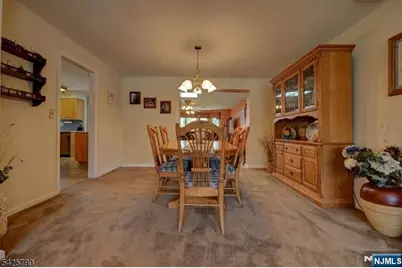 348 Boulevard, Pequannock Township, NJ 07444 - Photo 9
