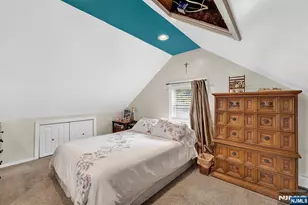 60 Vanderburgh Ave, Rutherford, NJ 07070 - Photo 35