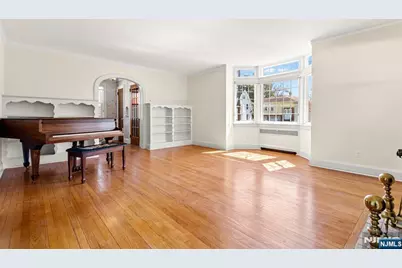 146 Irving Place, Rutherford, NJ 07070 - Photo 15