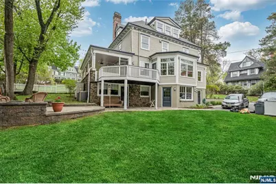 375 Upper Mountain Avenue, Montclair, NJ 07043 - Photo 41