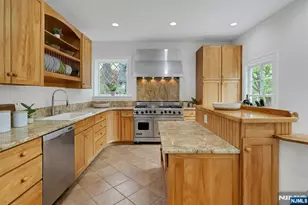 375 Upper Mountain Ave, Montclair, NJ 07043 - Photo 11