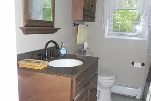 16 Seiler Ct, Little Ferry, NJ 07643 - Photo 9