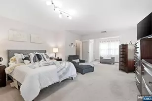 404 Prospect Ave, Oradell, NJ 07649 - Photo 27