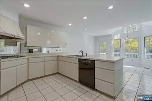 126 Worcester Drive, Wayne, NJ 07470 - Photo 11