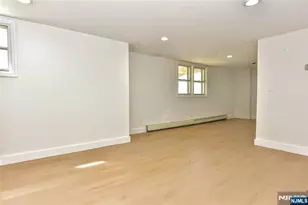 56 E Lake Shore Rd, Hardyston Township, NJ 07460 - Photo 21