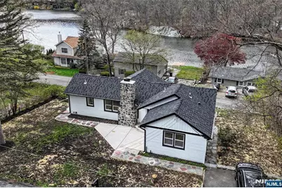 56 E Lake Shore Road, Hardyston Township, NJ 07460 - Photo 33