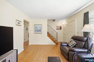 31 Dacotah Ave, Oakland, NJ 07436 - Photo 7
