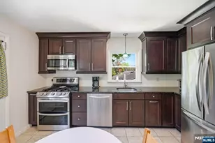 31 Dacotah Ave, Oakland, NJ 07436 - Photo 11