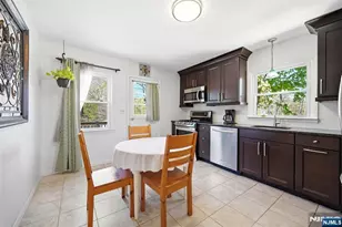 31 Dacotah Ave, Oakland, NJ 07436 - Photo 9