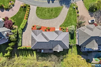 56 Burnet Hill Road, Livingston, NJ 07039 - Photo 37