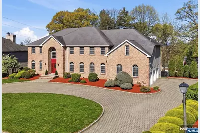 56 Burnet Hill Road, Livingston, NJ 07039 - Photo 35