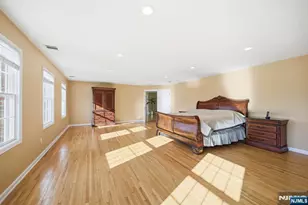 56 Burnet Hill Rd, Livingston, NJ 07039 - Photo 19