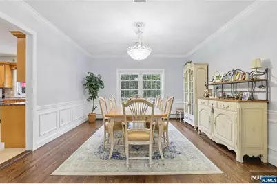 4 Leoson Parkway, Old Tappan, NJ 07675 - Photo 21