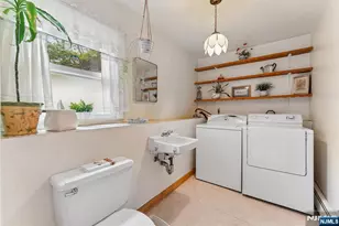 26 Burns Pl, Cresskill, NJ 07626 - Photo 17