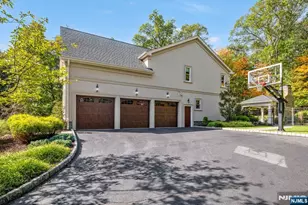 7 Brookside Dr, Upper Saddle River, NJ 07458 - Photo 3