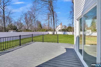 6 Clinton Place, Woodcliff Lake, NJ 07677 - Photo 41