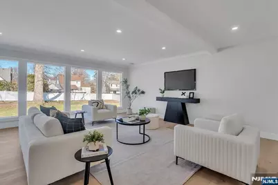 6 Clinton Place, Woodcliff Lake, NJ 07677 - Photo 17